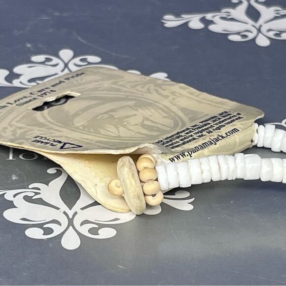 Panama Jack Puka Shell Wooden Painted Floral Pendant Necklace NWT - Picture 6 of 10